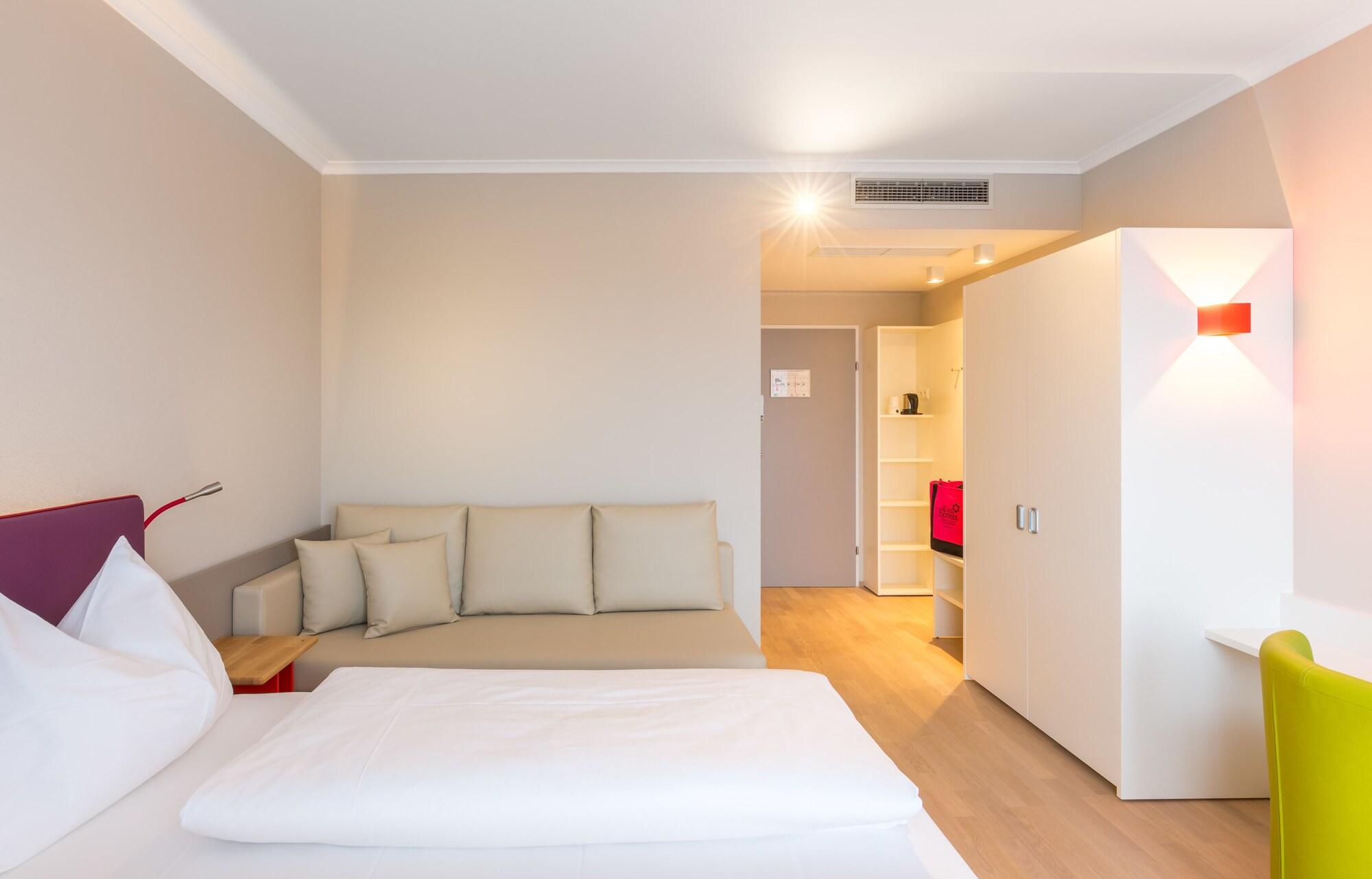 לוצמנסבורג All In Red Thermenhotel מראה חיצוני תמונה